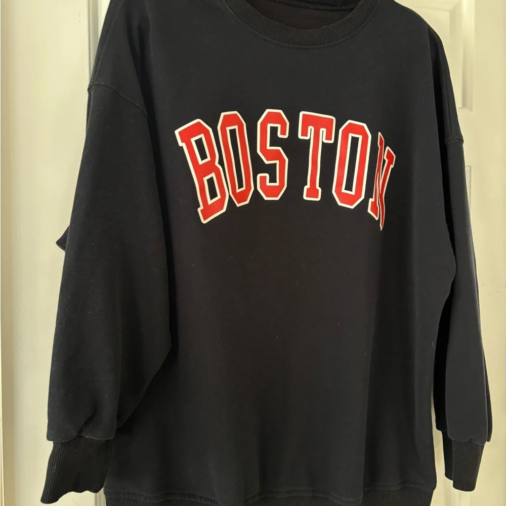 Boston Black Crewneck Sweatshirt - L - Picture 4 of 6